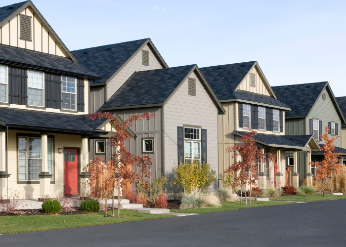 houses in suburban neighborhood.