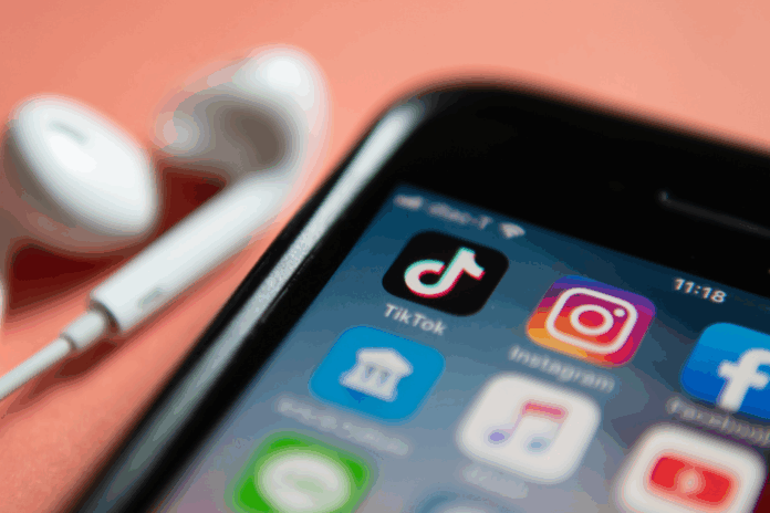 Image about DiCello Levitt Partner David Straite Quoted in MLex About Ti